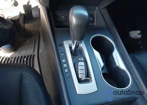 2017 Nissan Altima 2.5 Sr из США, поврежденный, VIN 1N4AL3AP1HN318562